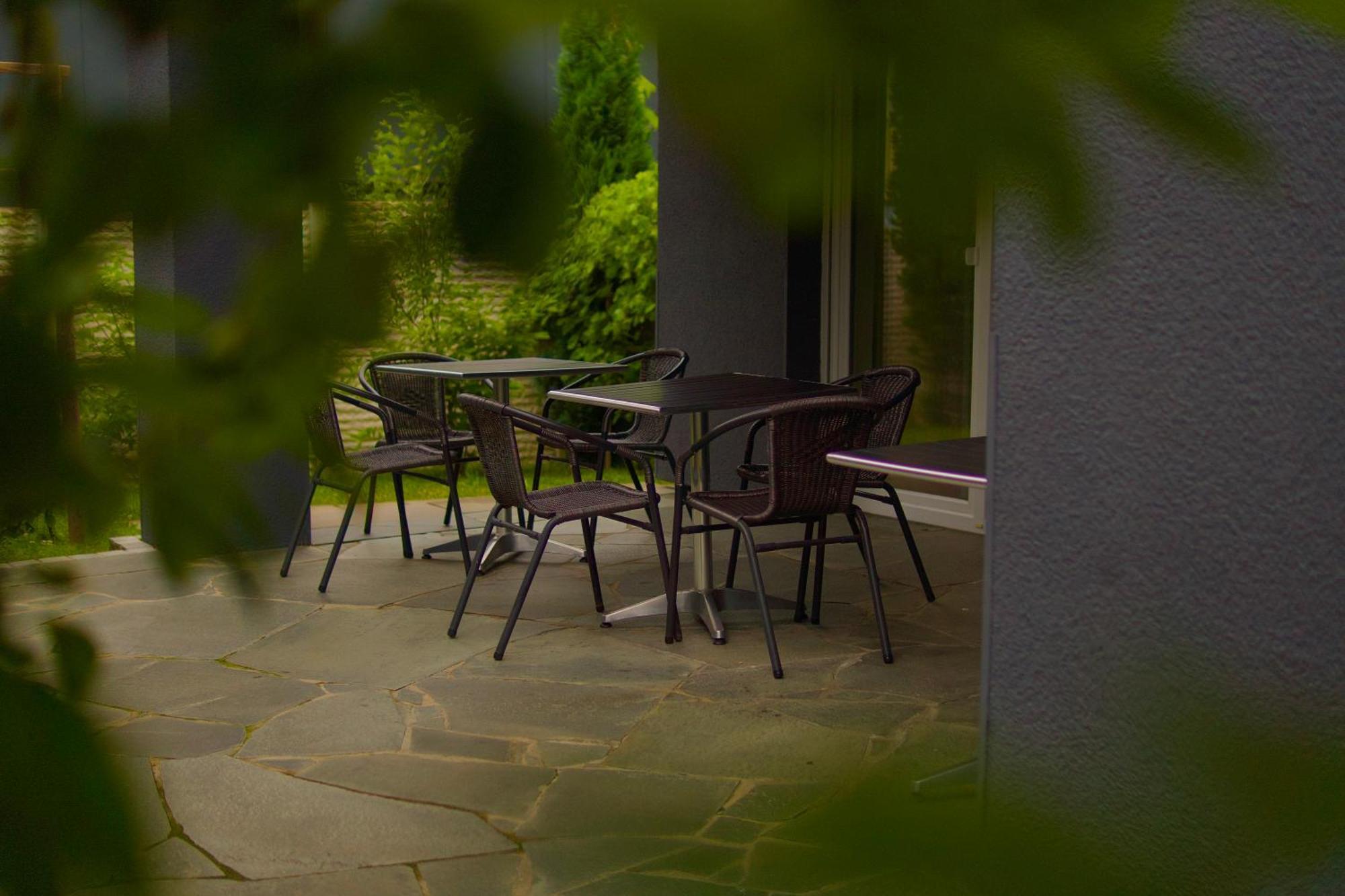 Bed & Breakfast Outlet Hotel Dettingen an der Erms Zewnętrze zdjęcie