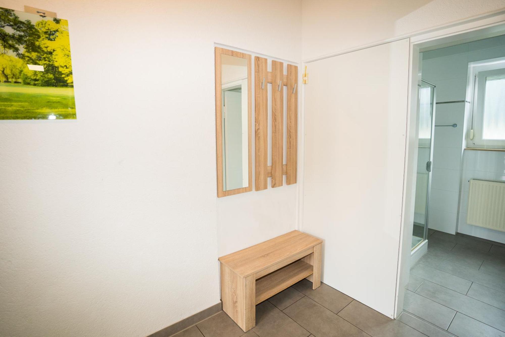 Bed & Breakfast Outlet Hotel Dettingen an der Erms Zewnętrze zdjęcie