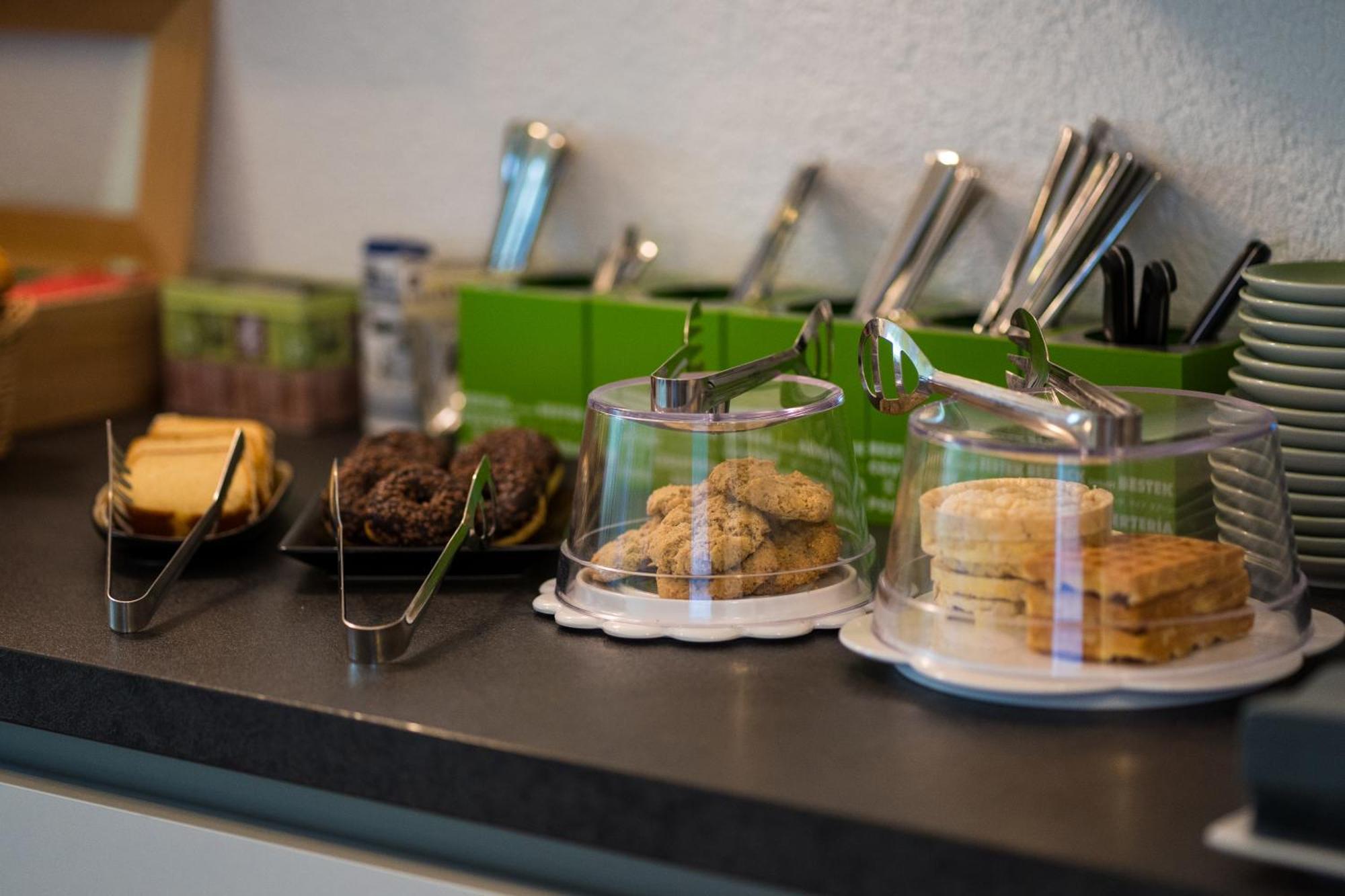 Bed & Breakfast Outlet Hotel Dettingen an der Erms Zewnętrze zdjęcie